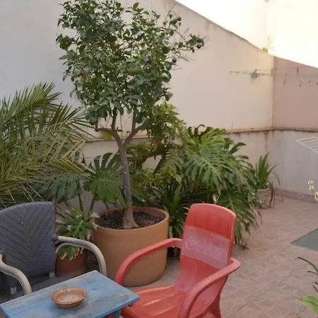 Mama Conchi Bnb Δωμάτια σε οικογενειακή κατοικία *